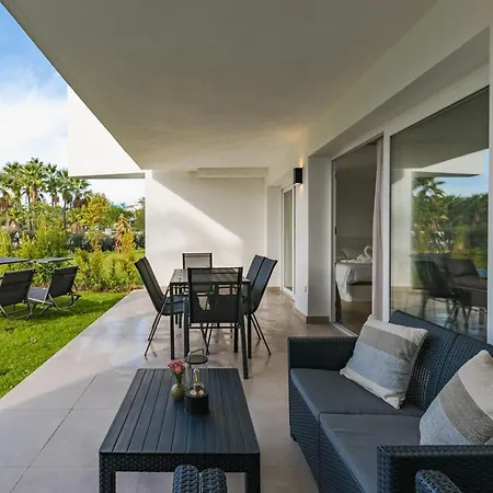 Alcazaba Lagoon Luxury Retreat Lejlighed Estepona