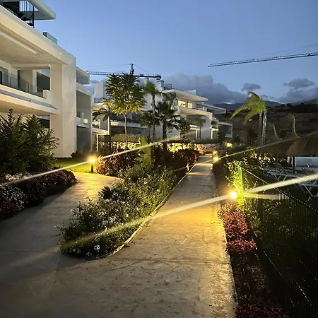 Alcazaba Lagoon Luxury Retreat Lejlighed