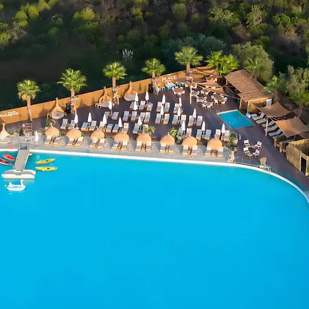 Alcazaba Lagoon Luxury Retreat * エステポナ