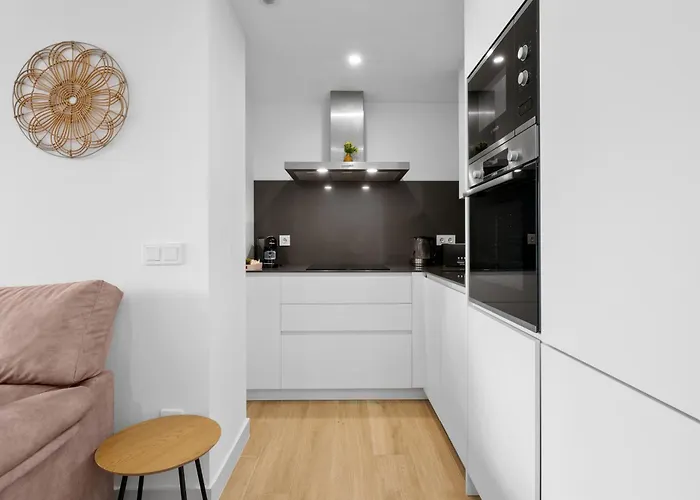 Alcazaba Lagoon Luxury Retreat Apartamento *