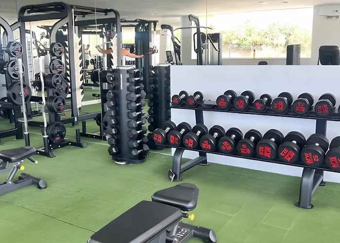 Alcazaba Lagoon Luxury Retreat